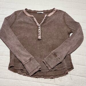 Zenana Outfitters Mauve Waffle Knit Long Sleeve Top